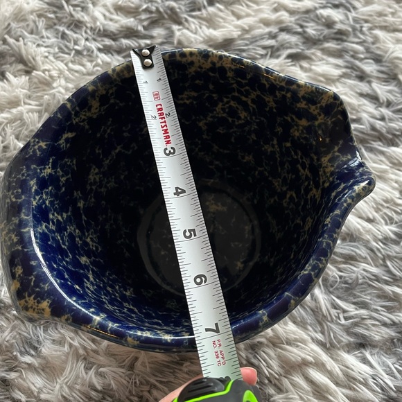 Bennington Potters batter bowl, for mixing and pouring, blue and white marbled - Picture 6 of 7